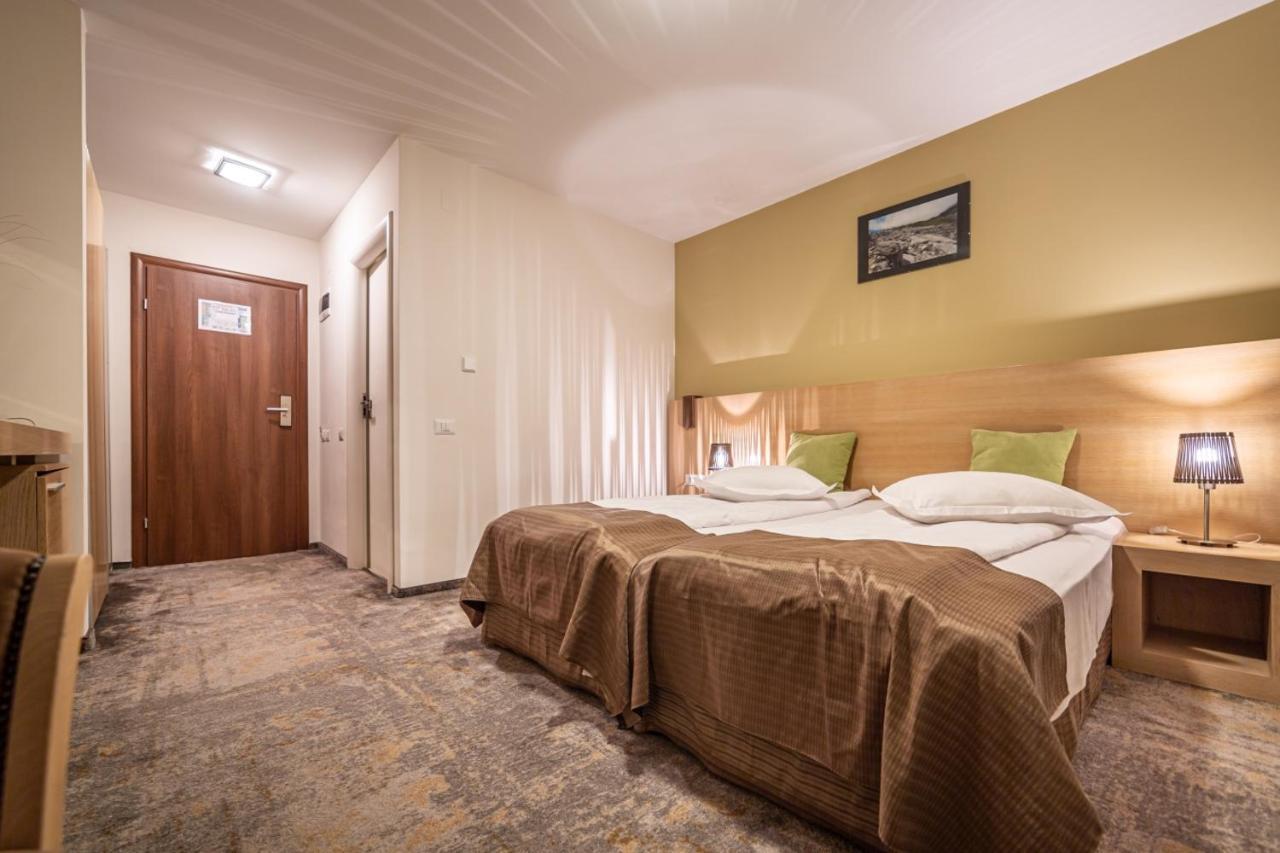Hotel Escalade Poiana Brasov Luaran gambar
